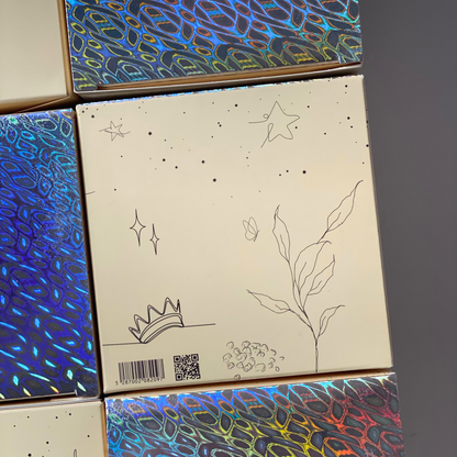 'frankincense + myrrh' soy candle